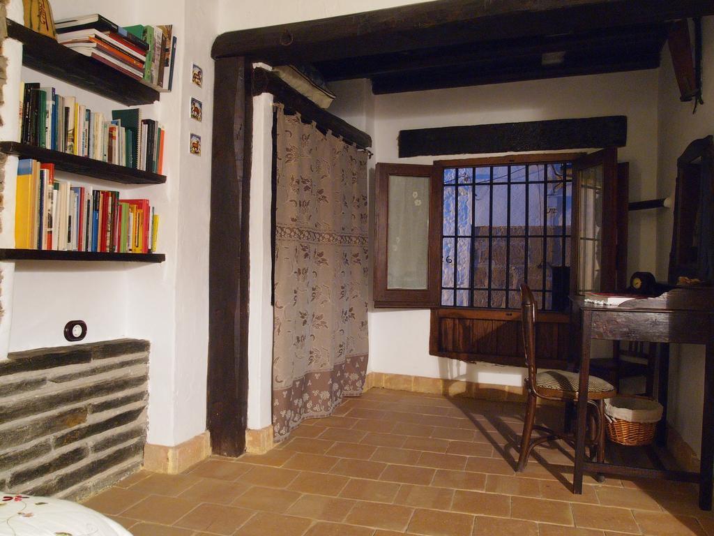 Maison d'hôtes Posa La Cesteria à Baños de la Encina Chambre photo